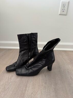 Aldo Black Leather Mid-Heel Ankle Boots